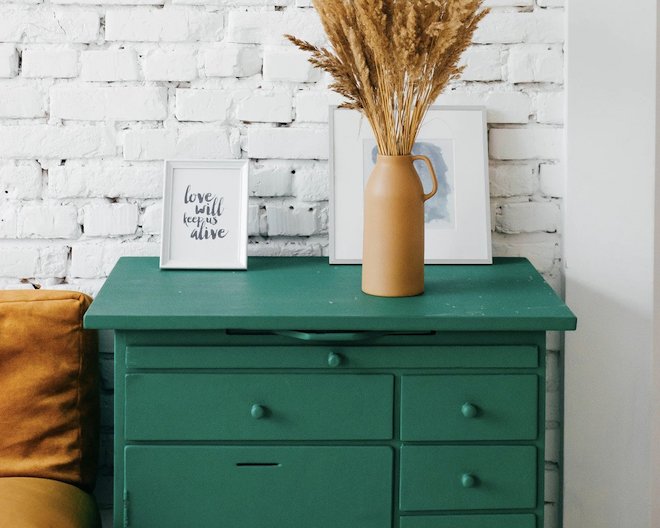 image of the desk